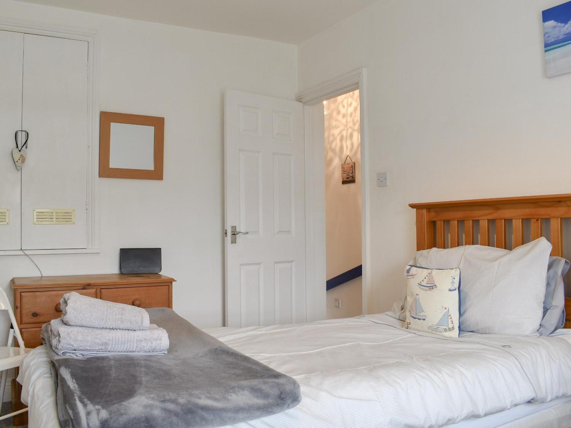 Windjammer Cottage Свонідж Екстер'єр фото